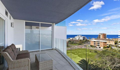 Sandy Cove Apartment The Entrance 48b - Accommodation Asia 0