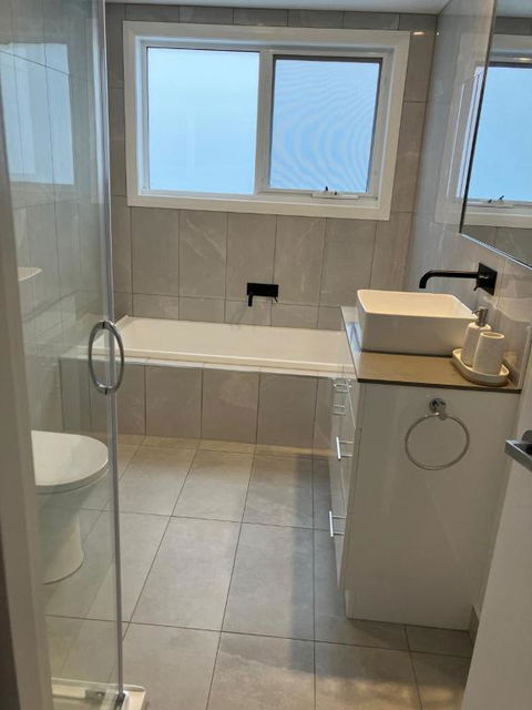 Self Contained Guest Suite - Accommodation Asia 1