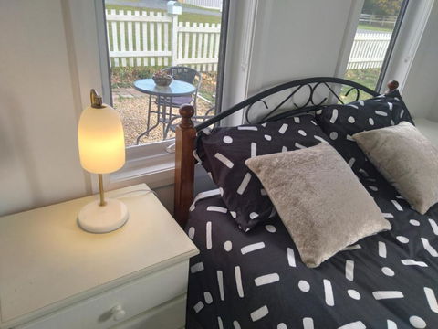 Self Contained Guest Suite - Accommodation Asia 3