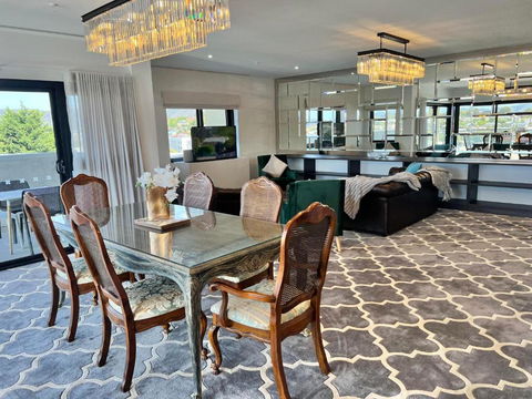 Sixty Six Boutique Apartments - Accommodation Guide 1