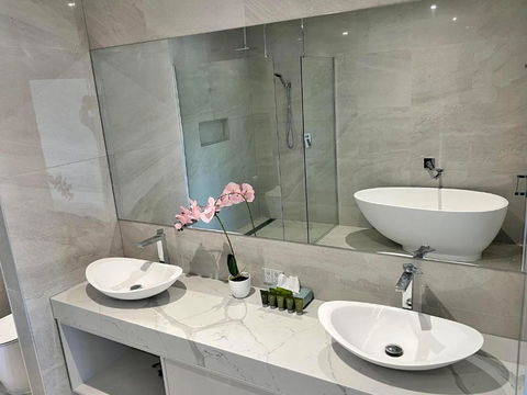 Sixty Six Boutique Apartments - Accommodation Guide 2