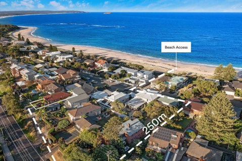 Spacious Ocean View Home In Noraville - Accommodation Guide 0