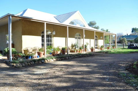 Strawbale House Bacchus Marsh - Accommodation Asia 0