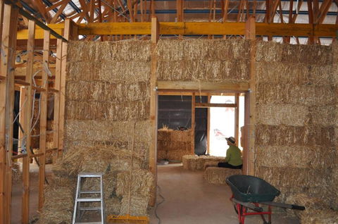 Strawbale House Bacchus Marsh - Accommodation Asia 1
