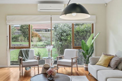 Stunning Family Home The Heart Of Box Hill North - Accommodation Asia 1