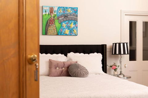 Summerlands - Country Luxe - Accommodation Guide 1