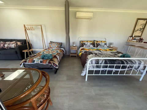 Sunrise Quarter Horse Stud - Accommodation China 1