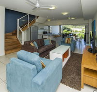 Beachside Apartment 14 - Accommodation China
