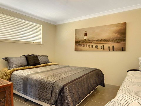Beachside Getaway - 150m To Beach - Accommodation Asia 2