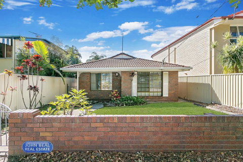 Beachside Holiday Home - Accommodation Asia 0