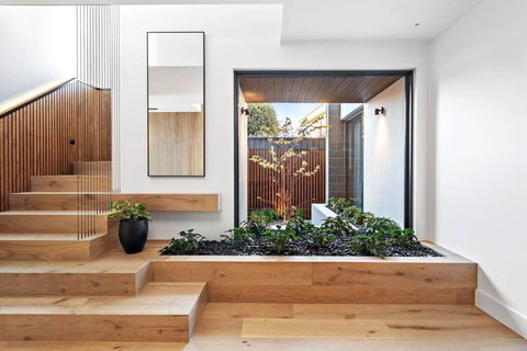 Beachside Lane - On The Beach, Water Views - Accommodation Asia 3