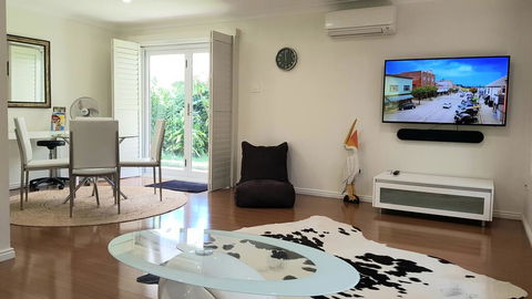 Beachside Villa Ettalong Beach - Accommodation Guide 1