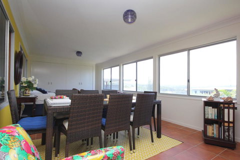 BEACHVIEW - 14 Second Ave , Bonny Hills - Accommodation Asia 3