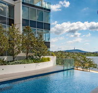 Beautiful Modern Lake View Apartment - Accommodation Asia