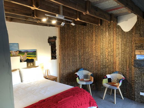 Bed In A Shed Too - Accommodation China 1