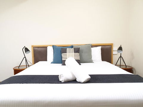 Bell Motel - Accommodation Guide 0