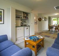 Bellevue Bed  Breakfast - Accommodation Asia