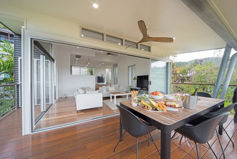 Bellevue Holiday Home - Airlie Beach - Accommodation China 2