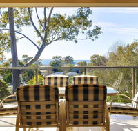 Bellima Beach House' 9 Jackson Close - huge duplex with air con and fabulous views - Accommodation Asia