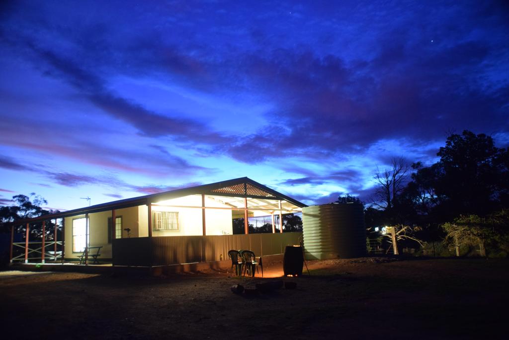  Accommodation Asia