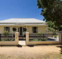 Berkeley Street Townhouse - Accommodation Asia