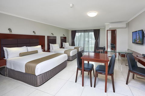 Best Western Casula Motor Inn - Accommodation Asia 3