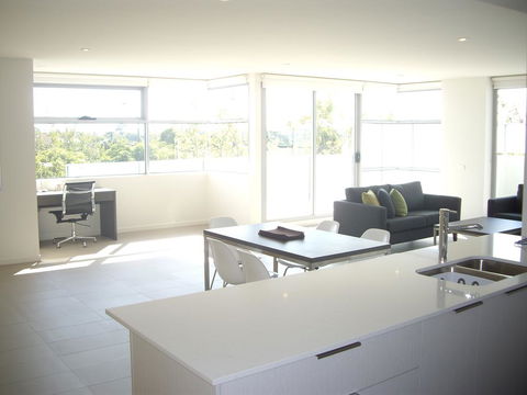 Best Western Plus The Tudor Box Hill - Accommodation Asia 1