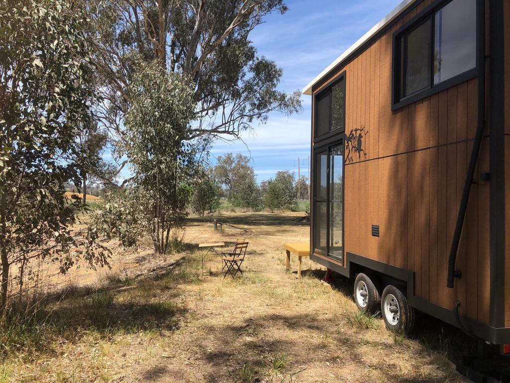 Brocklesby ACT Accommodation Asia