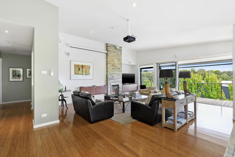 Bilsons Landing East - Accommodation Asia 2