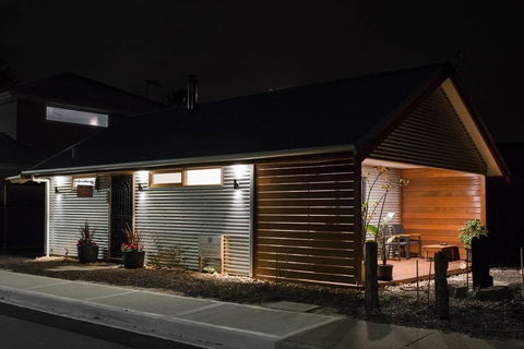 Bird In Hand Cottage, Port Noarlunga - Accommodation Asia 3