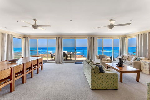 Birubi Lane 4 - Anna Bay - Accommodation Guide 1