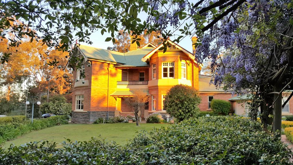 Sapphire NSW Accommodation Asia