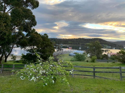 Blossoms On The Bay - Nubeena - Accommodation Asia 0