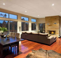 Blue Cliff Retreat - Accommodation Asia