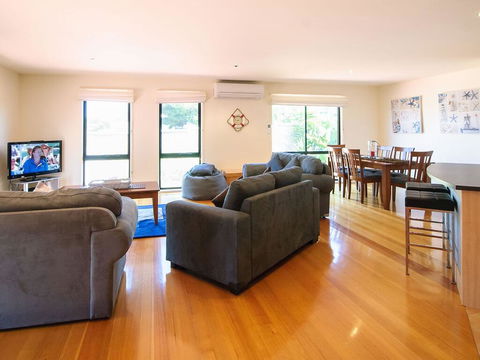 Blue Haven - Accommodation Asia 1