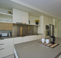 Blue on Blue Apartment 921 - Accommodation China