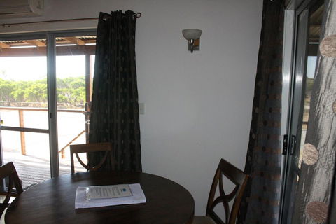 Blue Sky Escapes Sunset Oddes-sea - Accommodation Asia 3