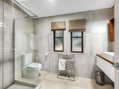 Blue Summit Cottages - Accommodation Asia 2