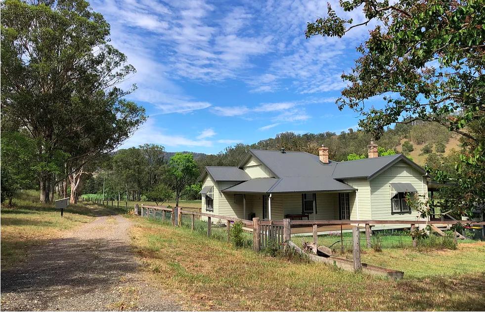 East Gresford NSW Accommodation Asia