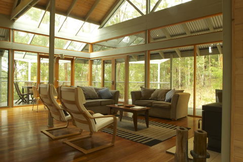 Bombah Point Eco Cottages - Accommodation Asia 1