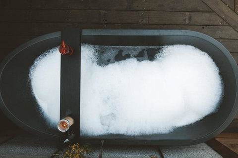 Tiny Home, Outdoor Bath, Infrared Sauna, Fire Pit - Accommodation Guide 0