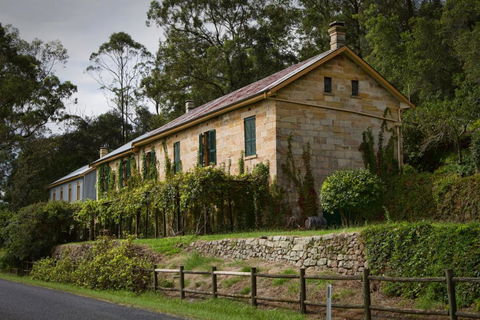 Tizzana Winery Bed And Breakfast - Accommodation Asia 1