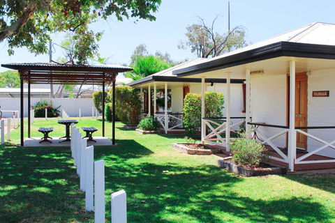 Warrego Hotel Motel Cunnamulla - Accommodation Asia 0