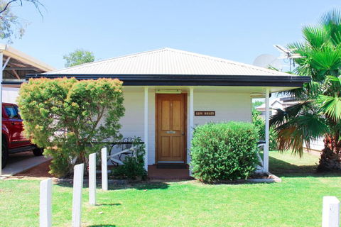 Warrego Hotel Motel Cunnamulla - Accommodation Asia 2