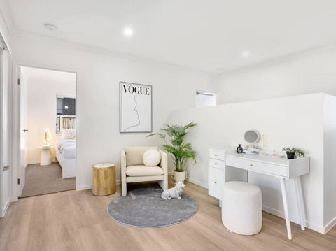 Well-decorated 4BR Family Home Steps To Mall - Accommodation Asia 3