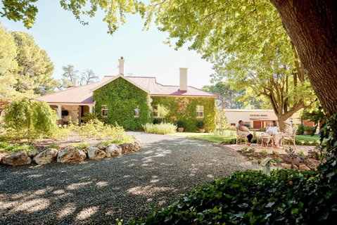 Wilsford House - Accommodation Guide 2