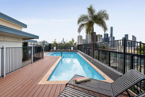 YHA Brisbane City - Accommodation Guide 0