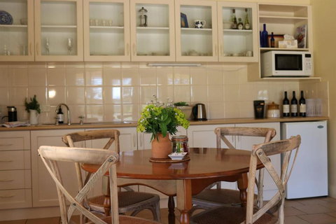 Byronsvale Vineyard And Accommodation - Accommodation Asia 2