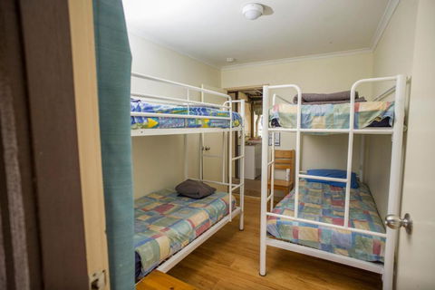 YHA Pittwater Eco, Sydney - Accommodation Guide 1