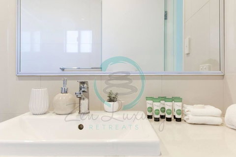 ZEN At ARRAY: 2BR Retreat In CBD - Accommodation Guide 3